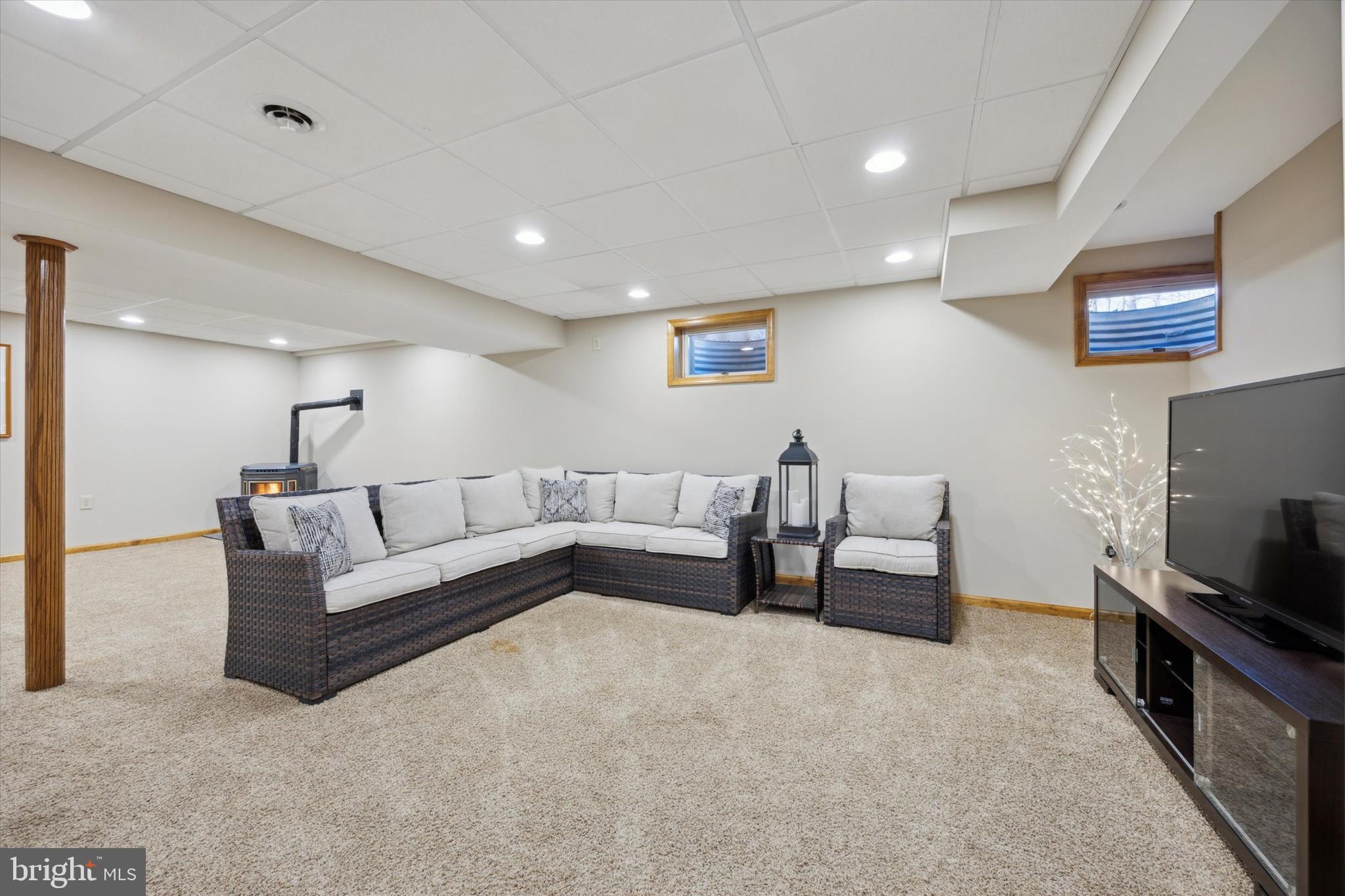 78 7 Stars Road Spring City, PA 19475 - Photo 53 of 117 a living room with furniture and a flat screen tv