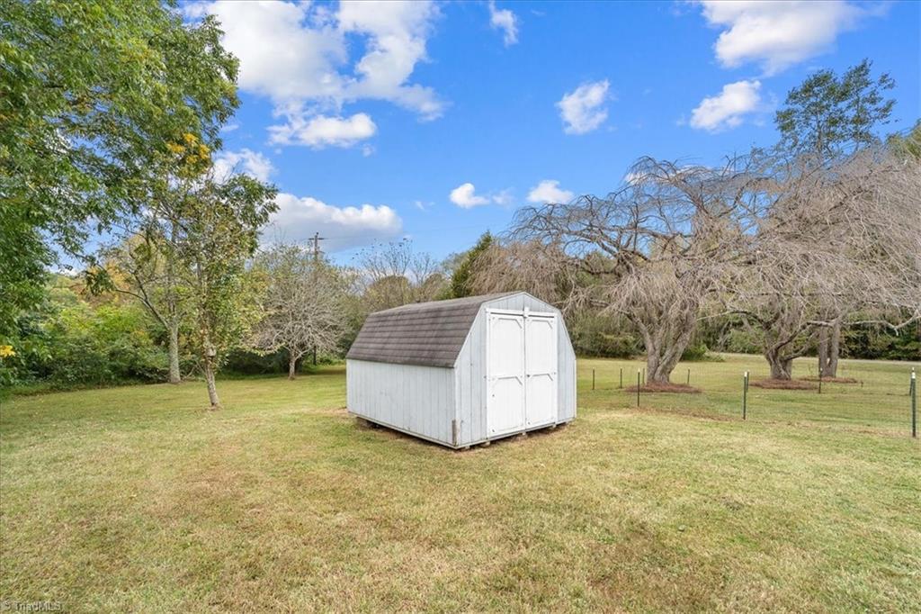 7175 Ellison Road Stokesdale, NC 27357 - Photo 28 of 30 Gallery Image 28