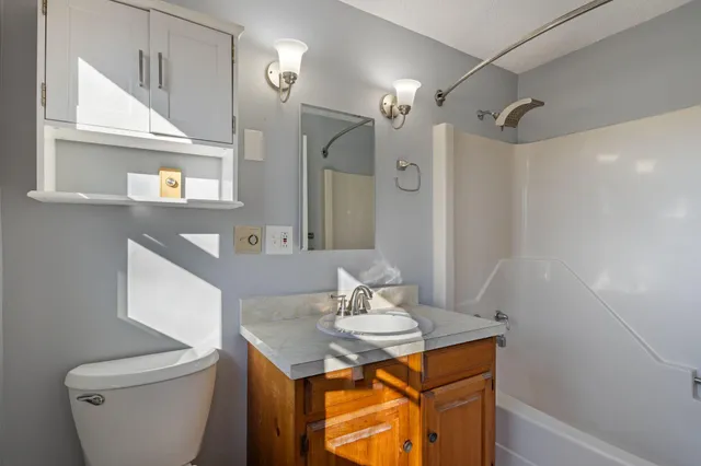 $749,900 | 85 Running Hill Road, Scarborough, ME 04074