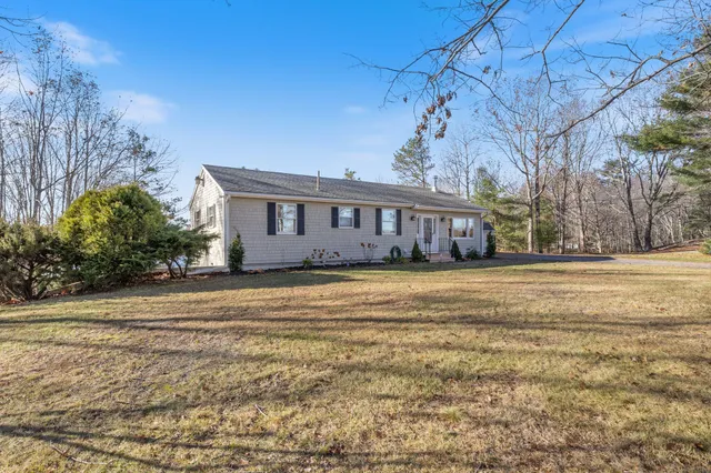 $749,900 | 85 Running Hill Road, Scarborough, ME 04074