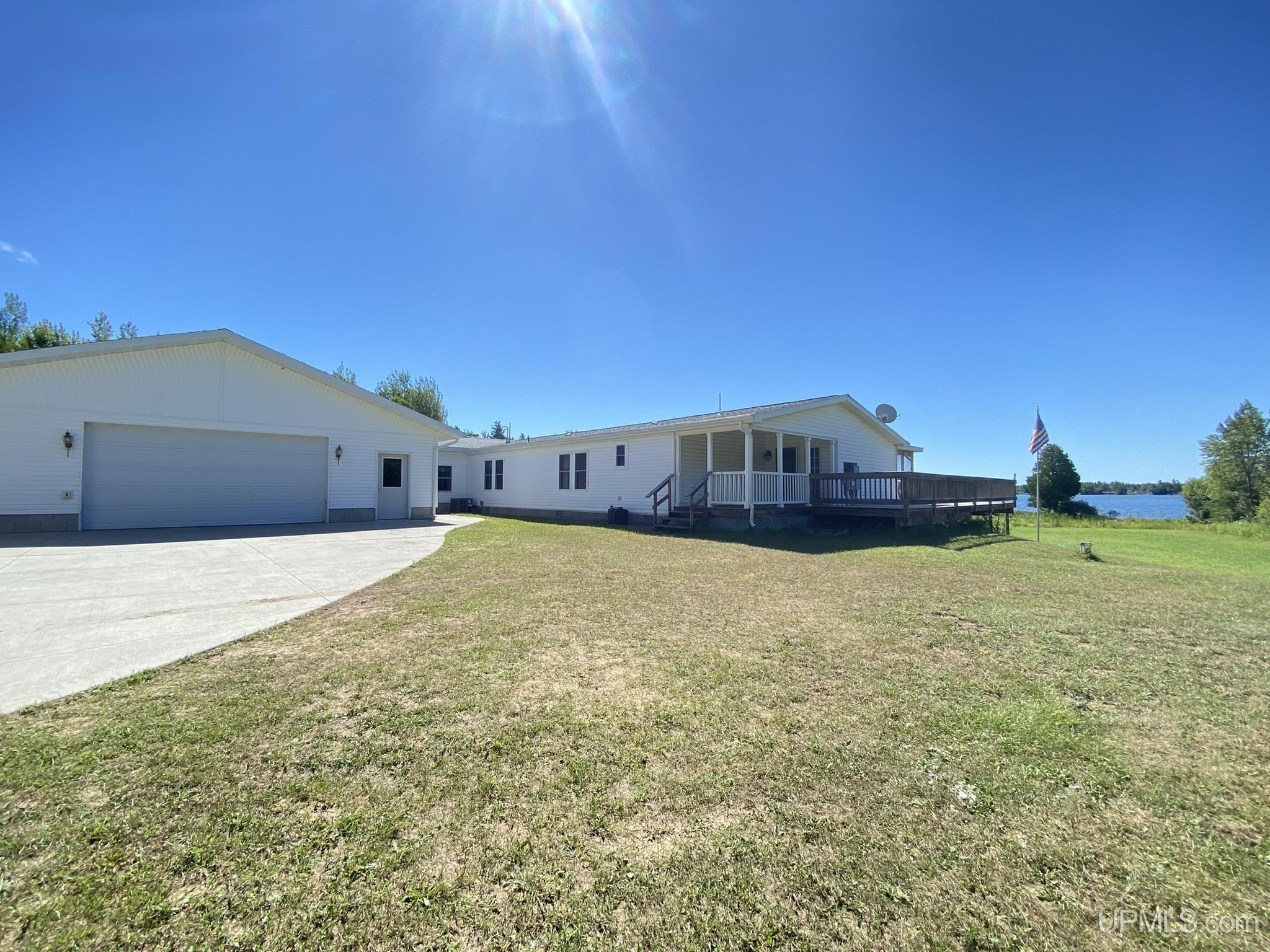 3319 North Gulliver Lake Road Gulliver, MI 49840 - Photo 45 of 62