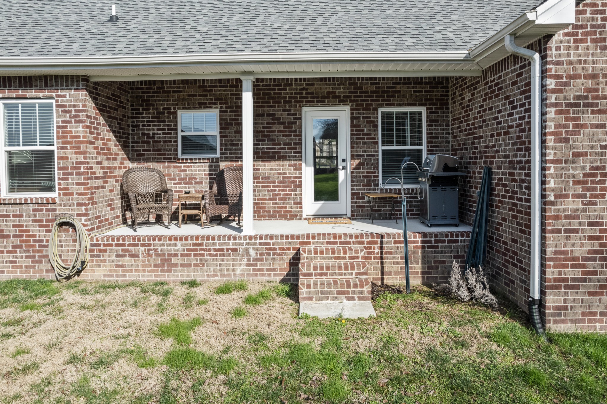 1295 Old Estill Springs Road Winchester, TN 37398 - Photo 32 of 34 front view of a brick house with a large window
