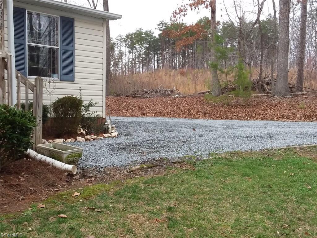 8084 Lassiter Mill Road Troy, NC 27371 - Photo 5 of 19 Gallery Image 5