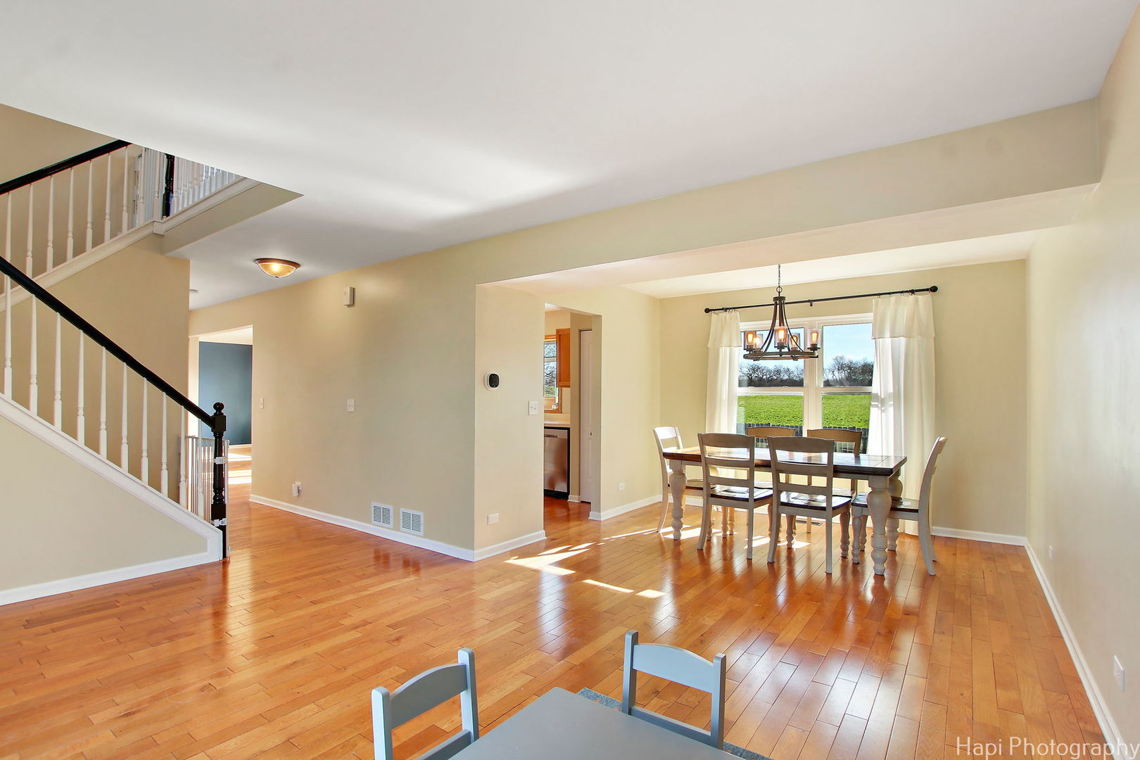 657 Indian Trail Road Antioch, IL 60002 - Photo 13 of 26 Gallery Image 13