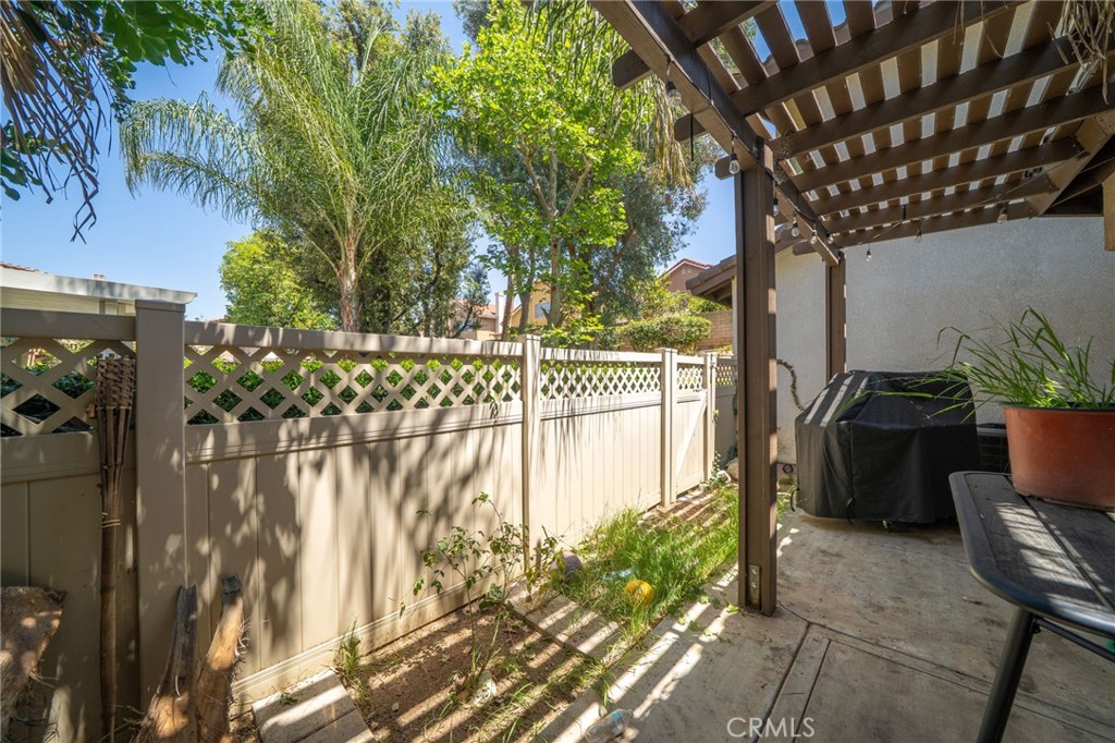 3707 Calle Curacso Riverside, CA 92503 - Photo 24 of 43