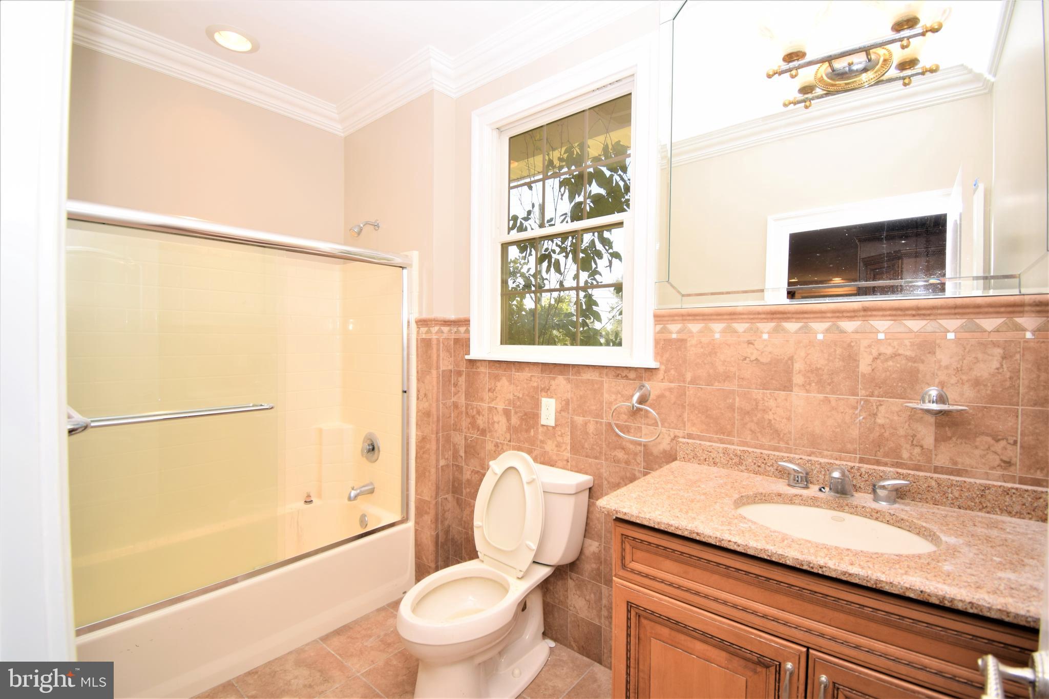 236 Egg Harbor Road Sewell, NJ 08080 - Photo 14 of 40