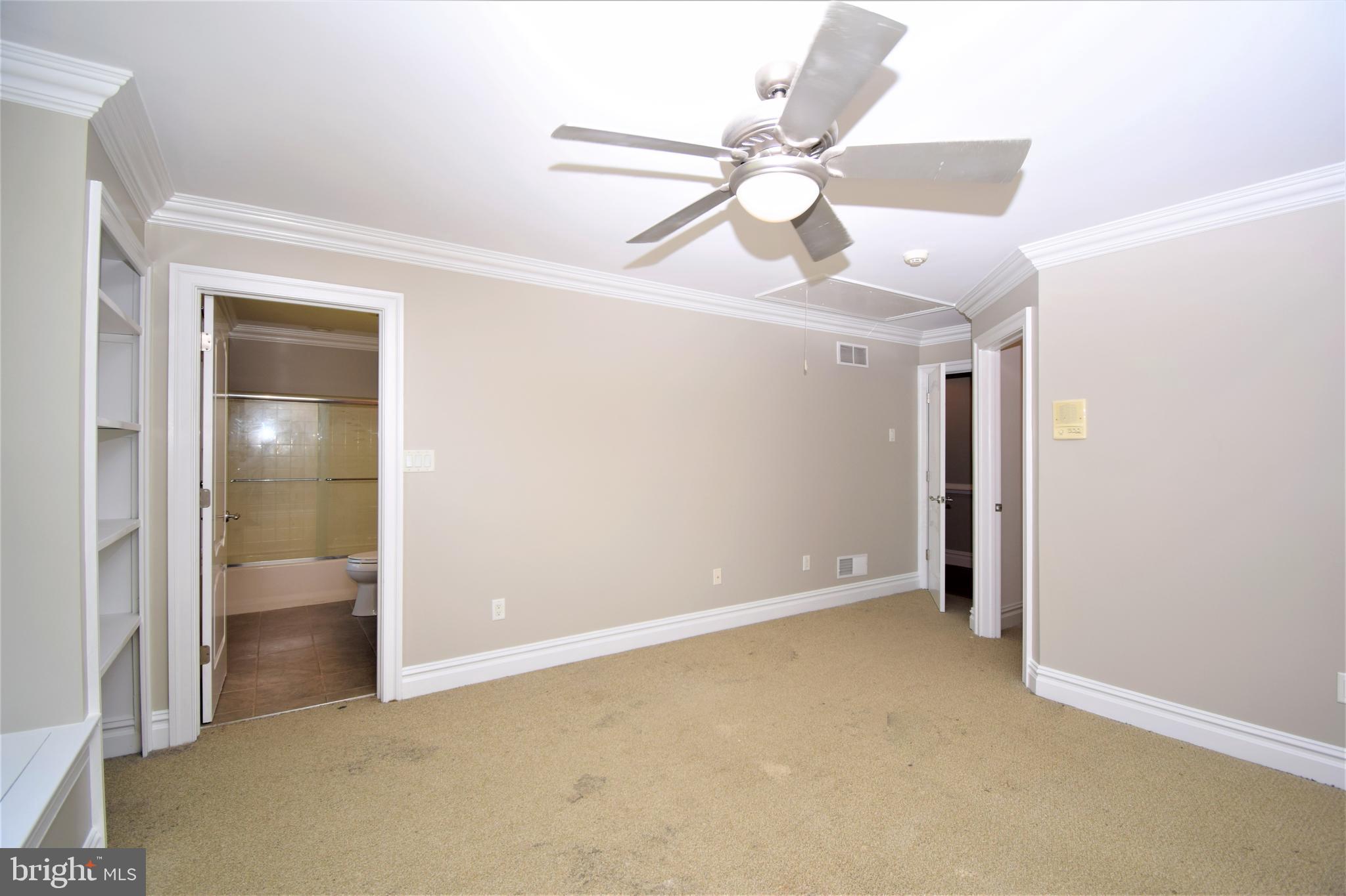 236 Egg Harbor Road Sewell, NJ 08080 - Photo 33 of 40