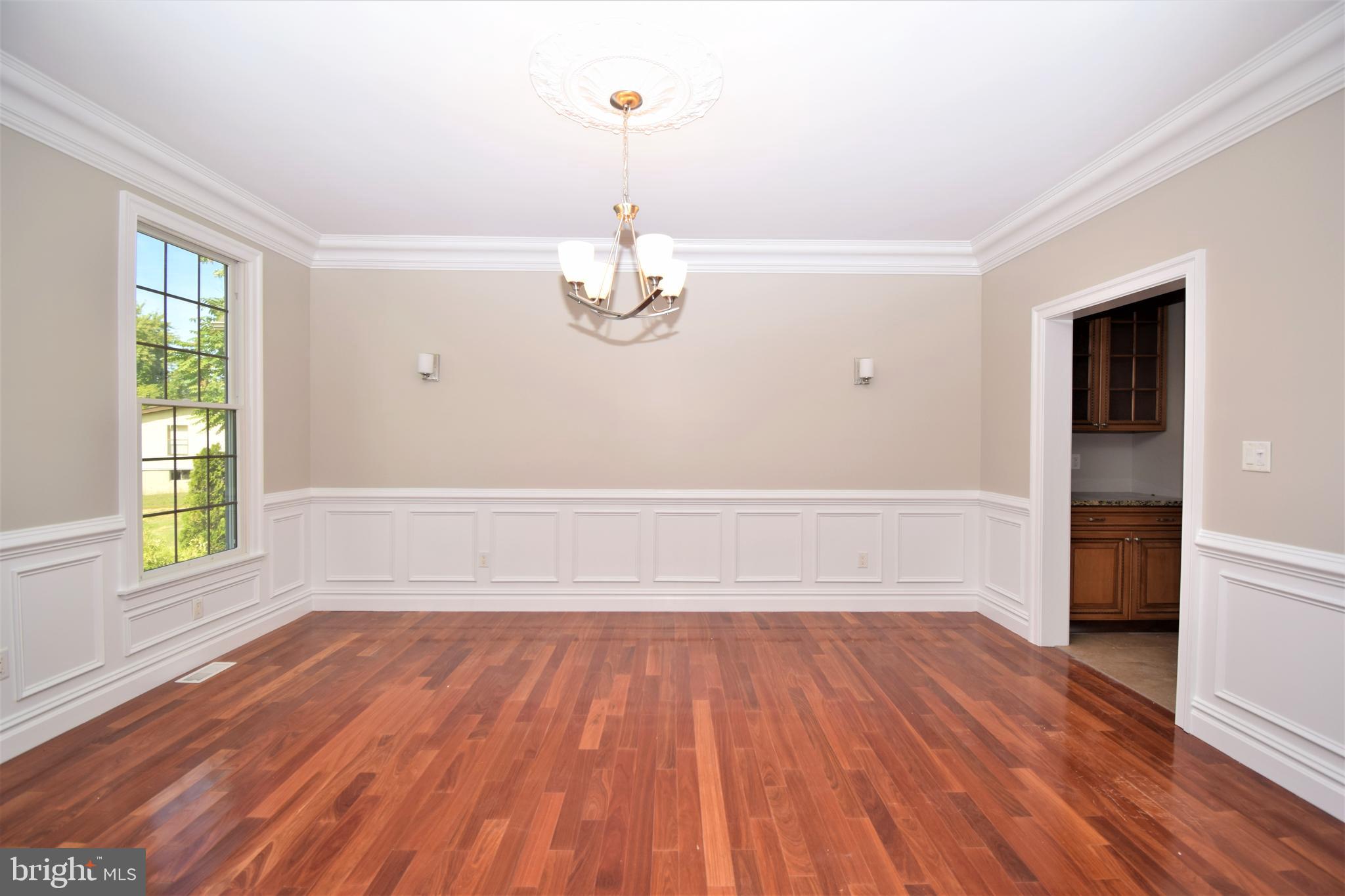 236 Egg Harbor Road Sewell, NJ 08080 - Photo 5 of 40