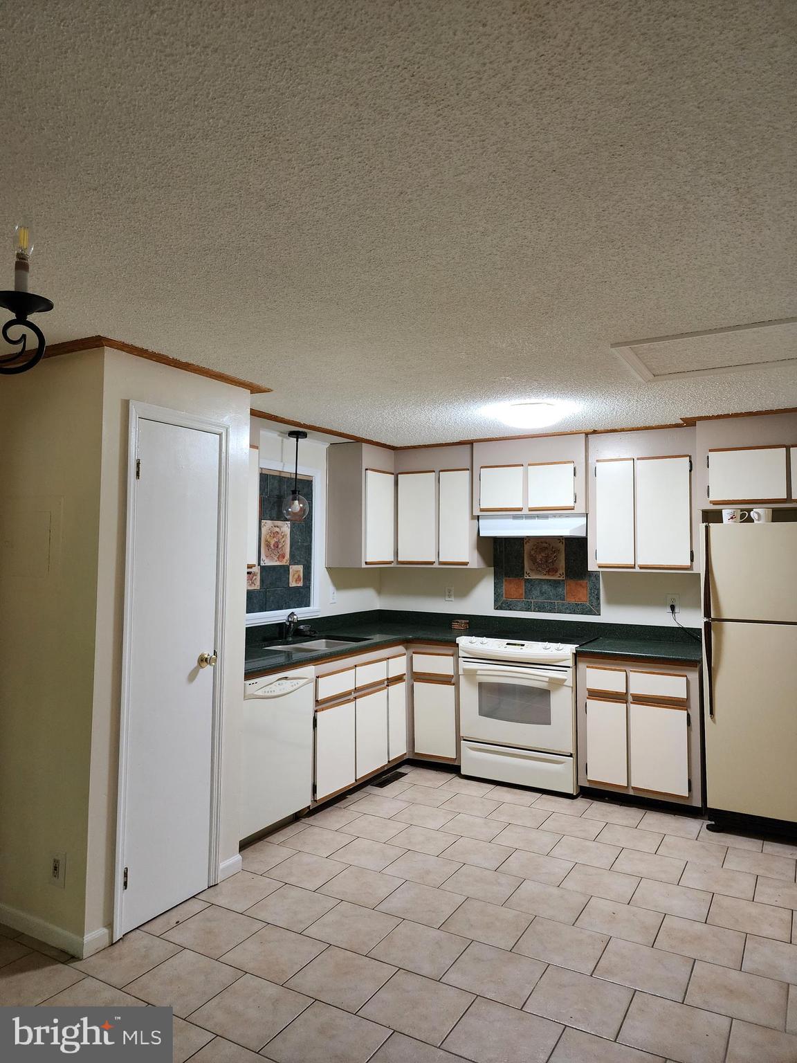 304 Gold Valley Road Locust Grove, VA 22508 - Photo 7 of 31 Gallery Image 7