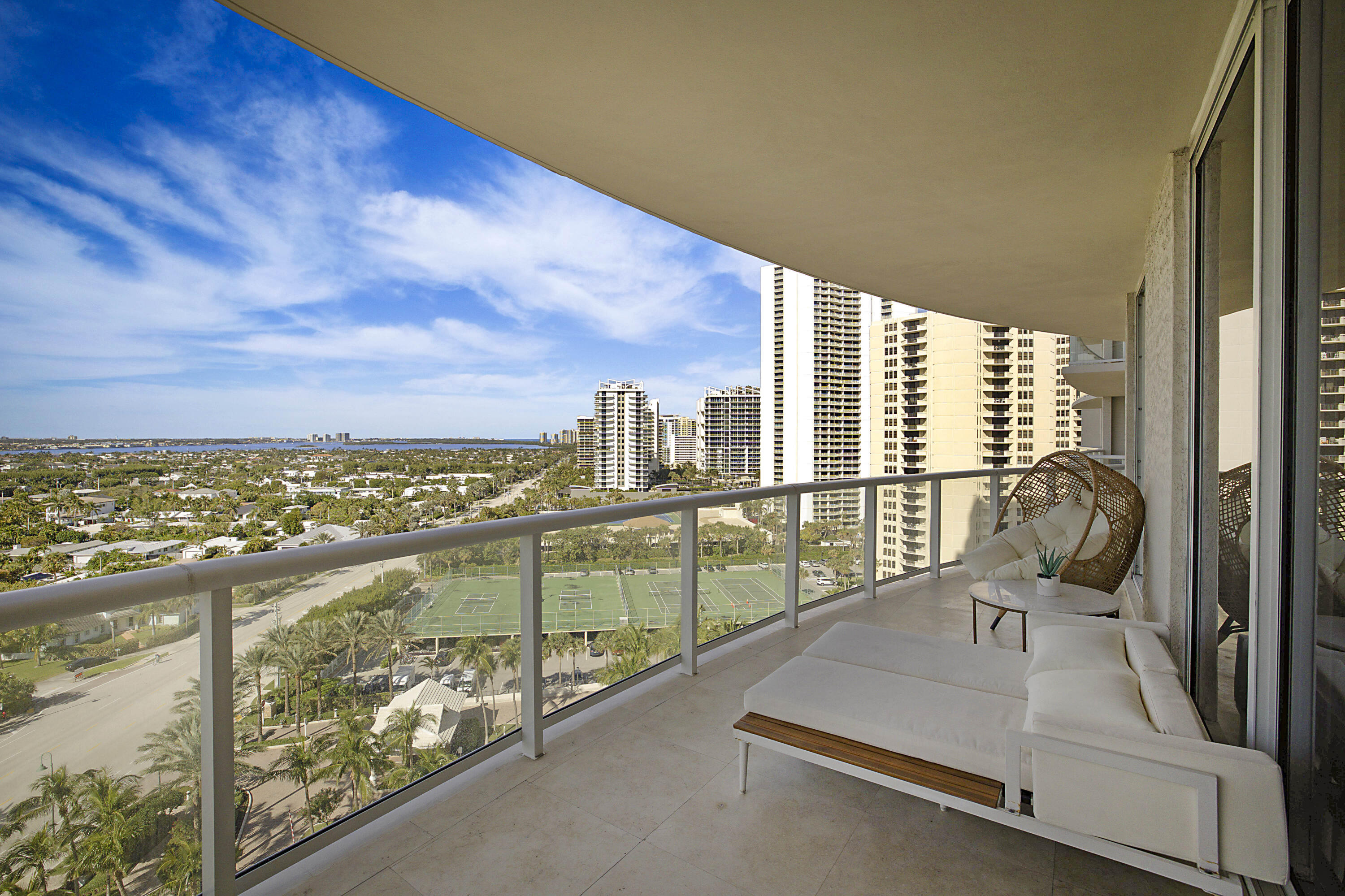 2700 North Ocean Drive, Unit 1006B Riviera Beach, FL 33404 - Photo 23 of 29 2700 N Ocean Dr 1006 -23