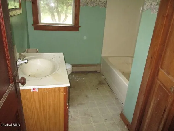 $94,900 | 241 Stony Creek Road, Hadley, NY 12835