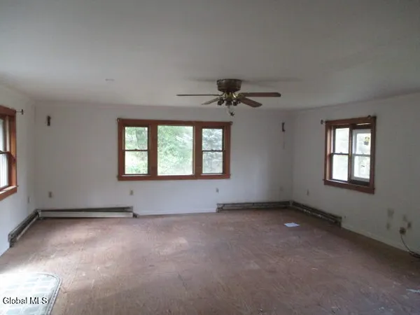 $94,900 | 241 Stony Creek Road, Hadley, NY 12835