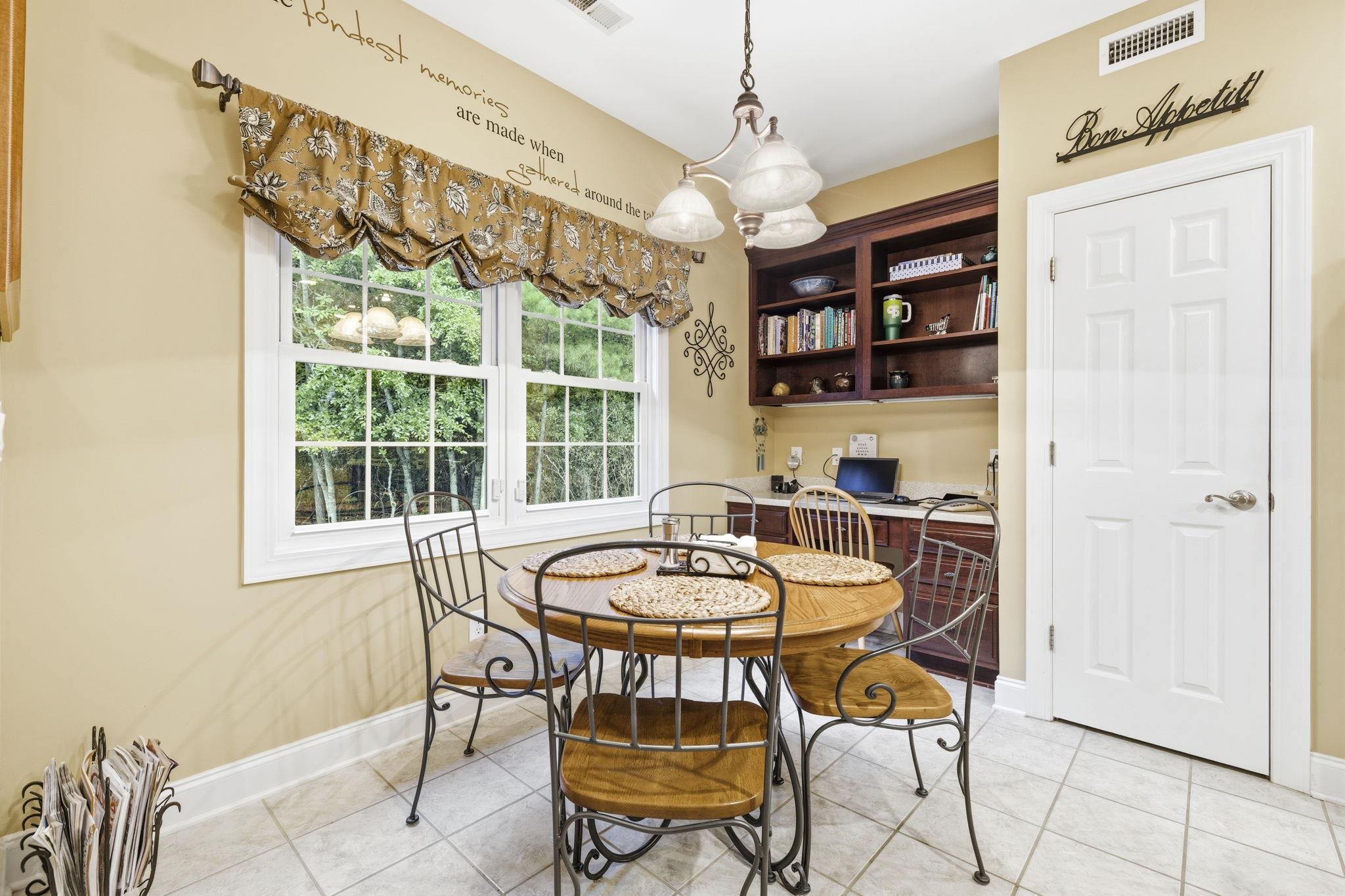 37 Highwood Circle Murrells Inlet, SC 29576 - Photo 18 of 57