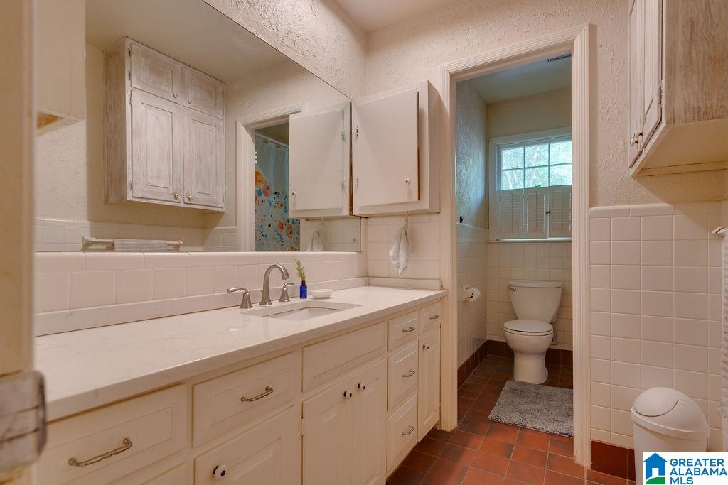 3652 Crestside Road Birmingham, AL 35223 - Photo 17 of 38