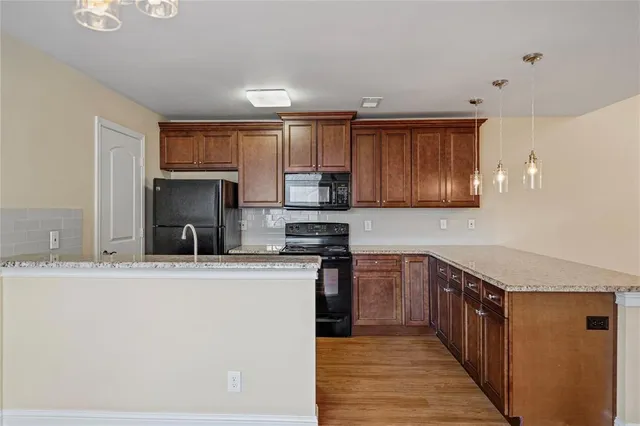 $189,000 | 5616 Preston Oaks Road, Unit 110, Dallas, TX 75254