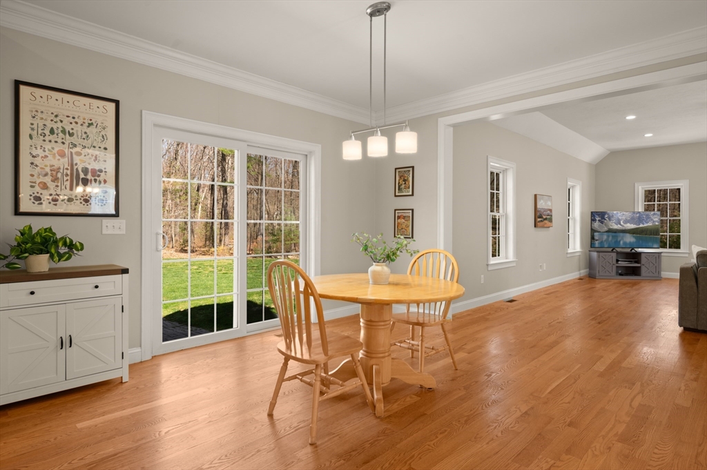 261 Ipswich Road Boxford, MA 01921 - Photo 11 of 42