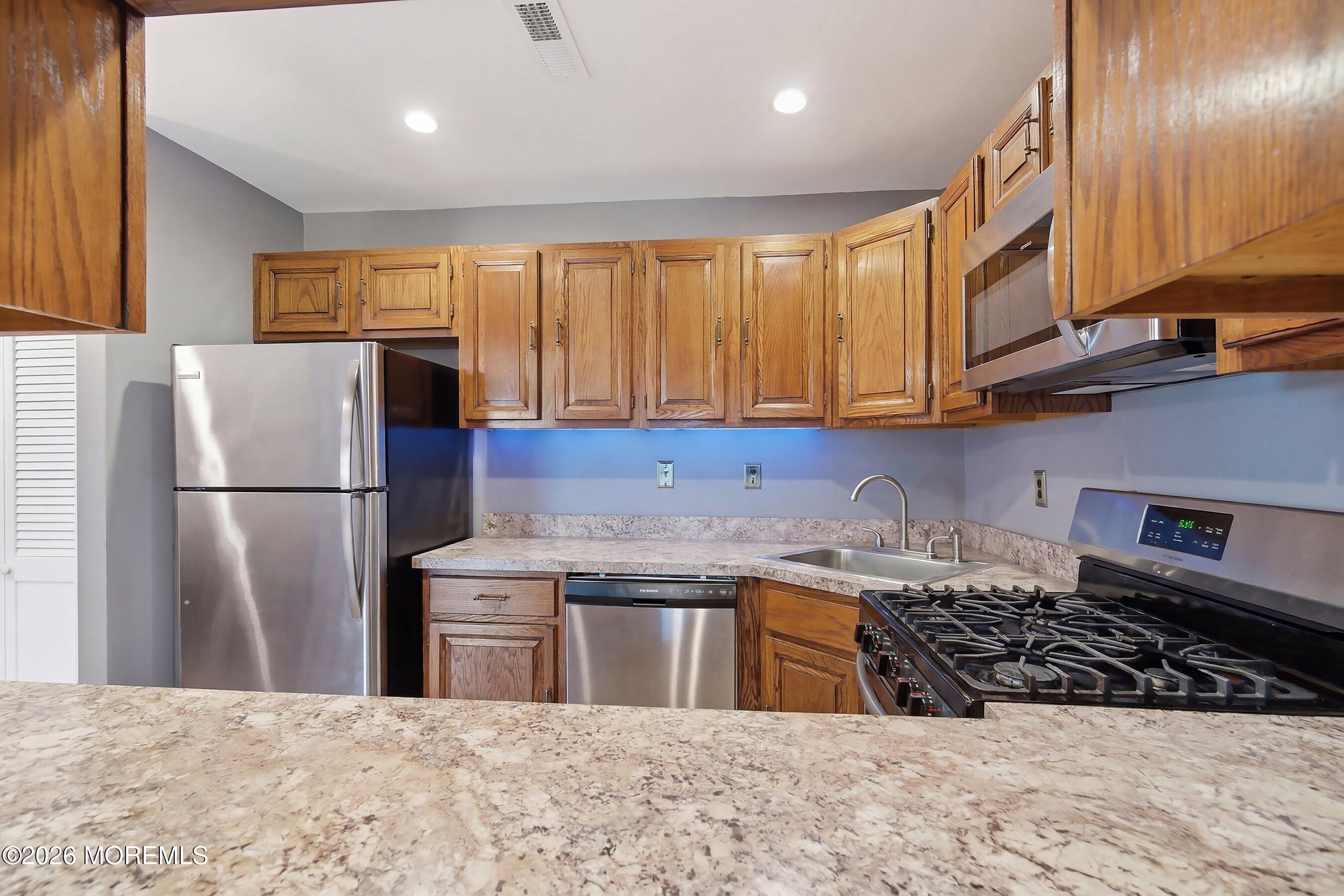 1 Boxwood Terrace, Unit 243 Red Bank, NJ 07701 - Photo 8 of 27 17-Kitchen 1 decluttered