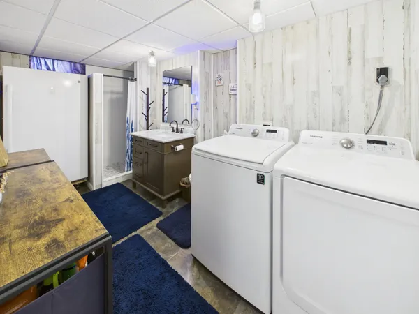 $215,000 | 322 23rd Avenue North, St. Cloud, MN 56303