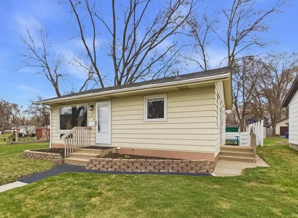 $215,000 | 322 23rd Avenue North, St. Cloud, MN 56303