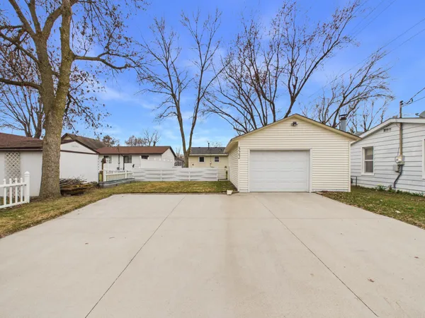 $215,000 | 322 23rd Avenue North, St. Cloud, MN 56303