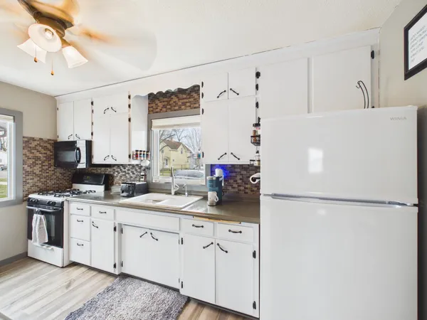 $215,000 | 322 23rd Avenue North, St. Cloud, MN 56303