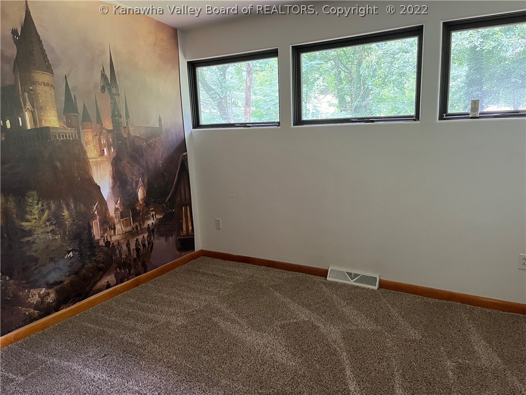 910 Chappell Road Charleston, WV 25304 - Photo 23 of 36 Gallery Image 23