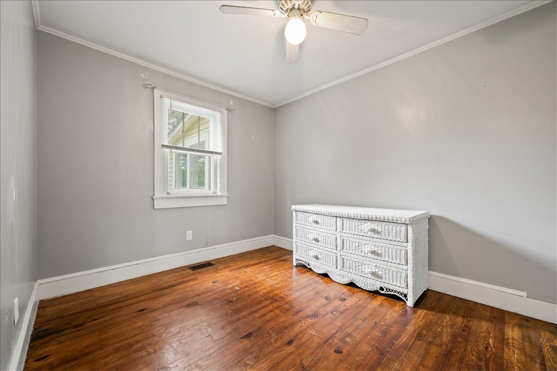 115 Tillman Street Liberty, SC 29657 - Photo 21 of 34