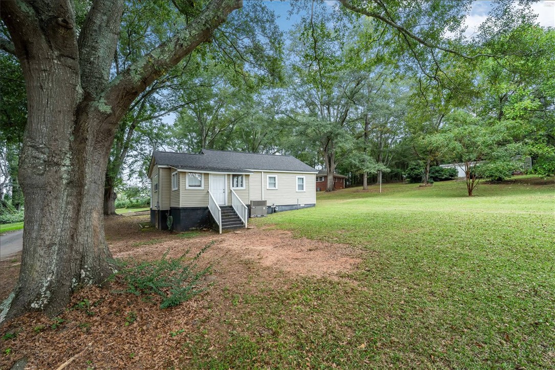 115 Tillman Street Liberty, SC 29657 - Photo 29 of 34