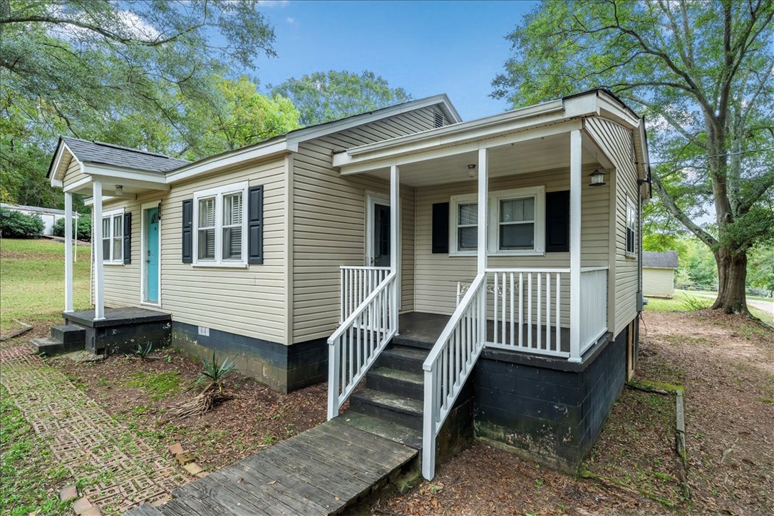 115 Tillman Street Liberty, SC 29657 - Photo 4 of 34