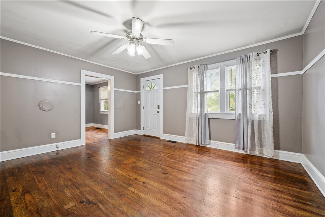115 Tillman Street Liberty, SC 29657 - Photo 6 of 34