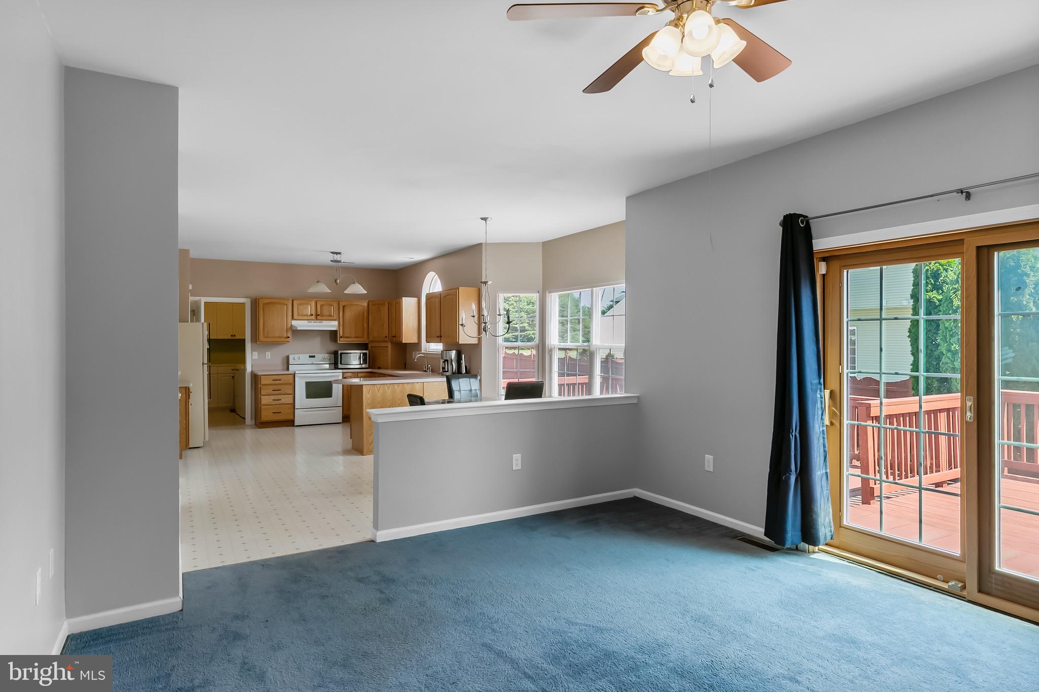 174 Quiet Road Sicklerville, NJ 08081 - Photo 11 of 42