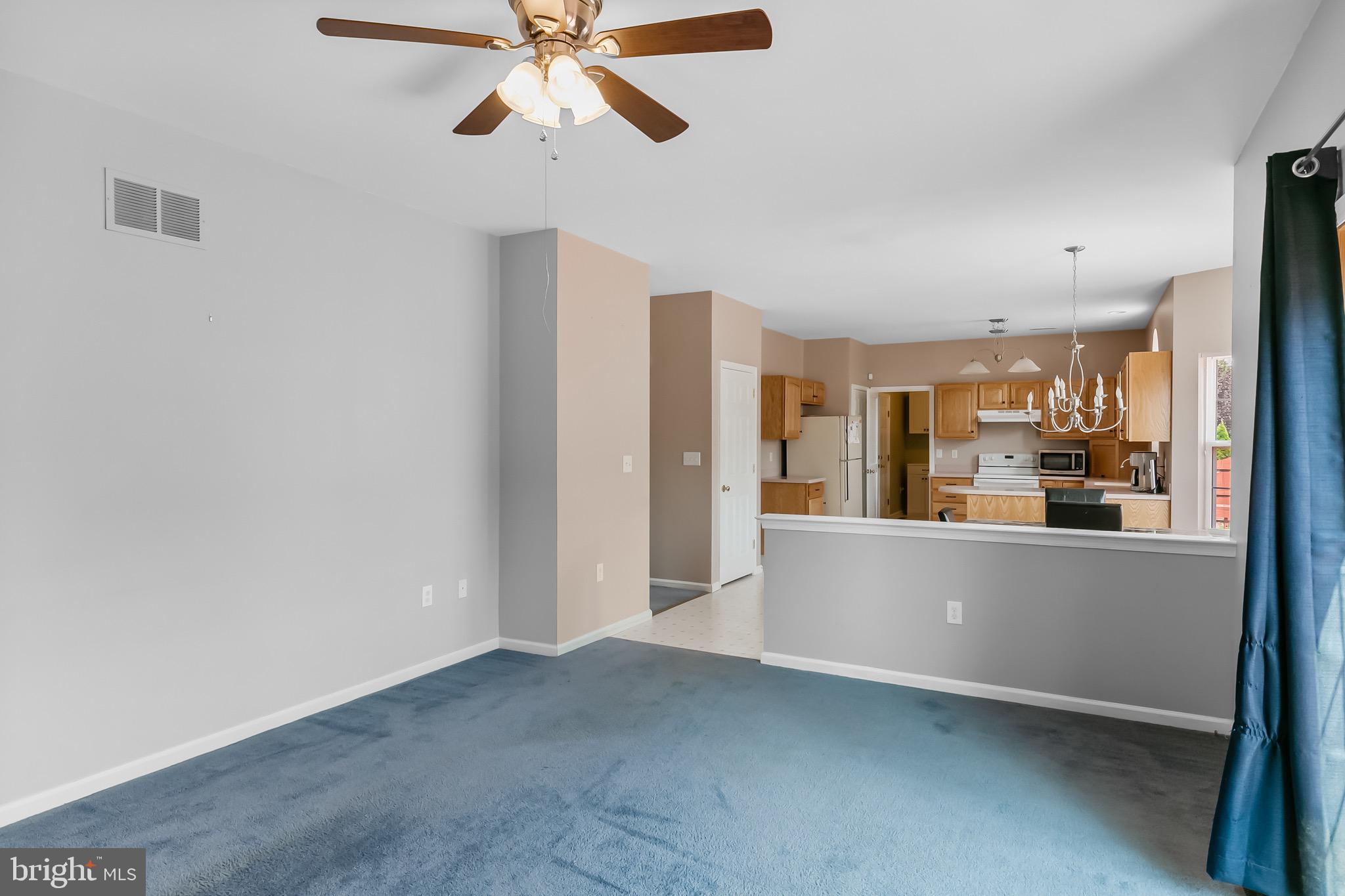 174 Quiet Road Sicklerville, NJ 08081 - Photo 12 of 42