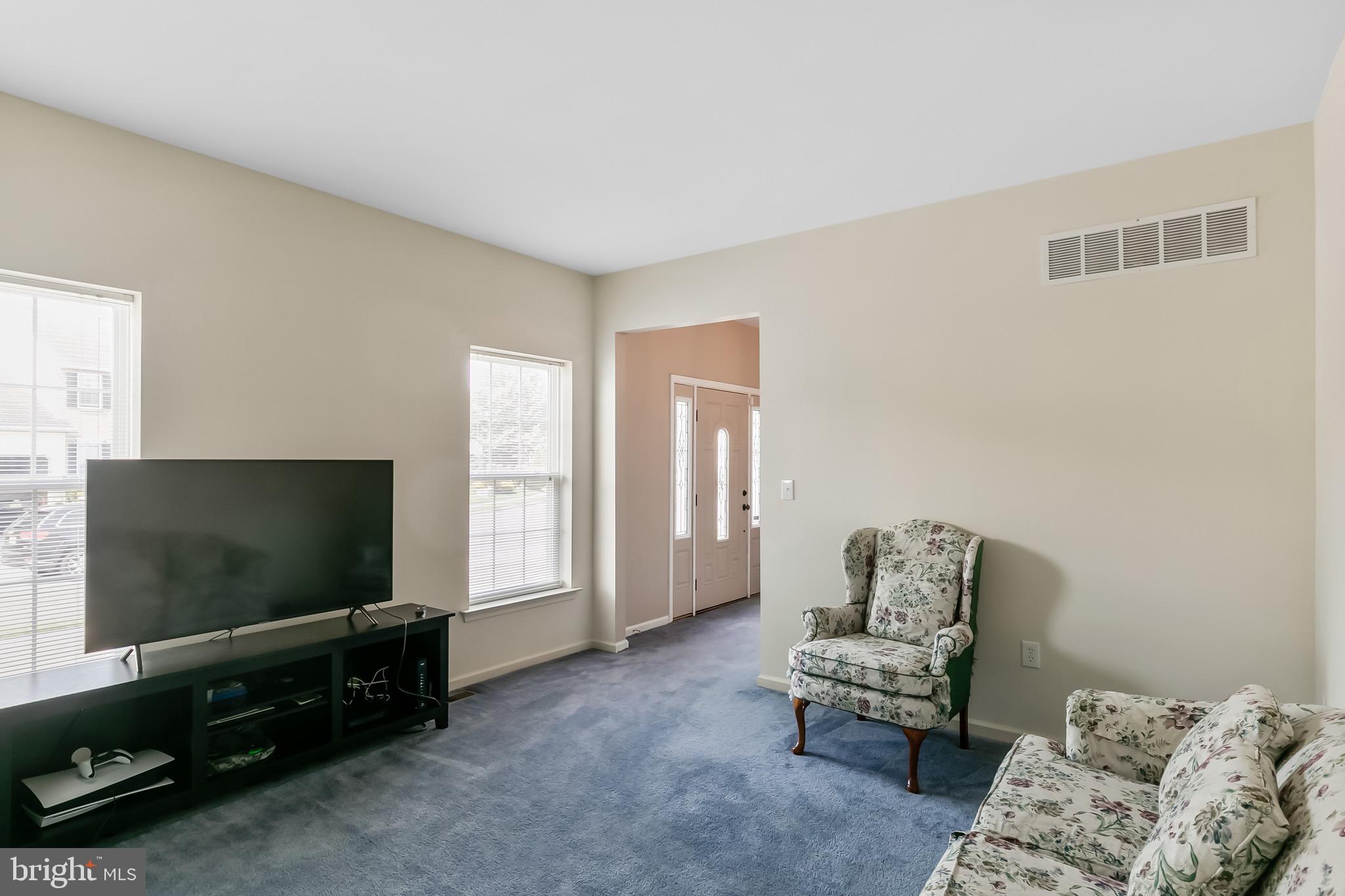 174 Quiet Road Sicklerville, NJ 08081 - Photo 6 of 42