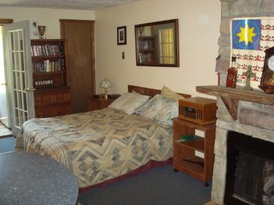 52 Ridgewood Street Snowshoe, WV 26209 - Photo 6 of 8 RW 52 Bed