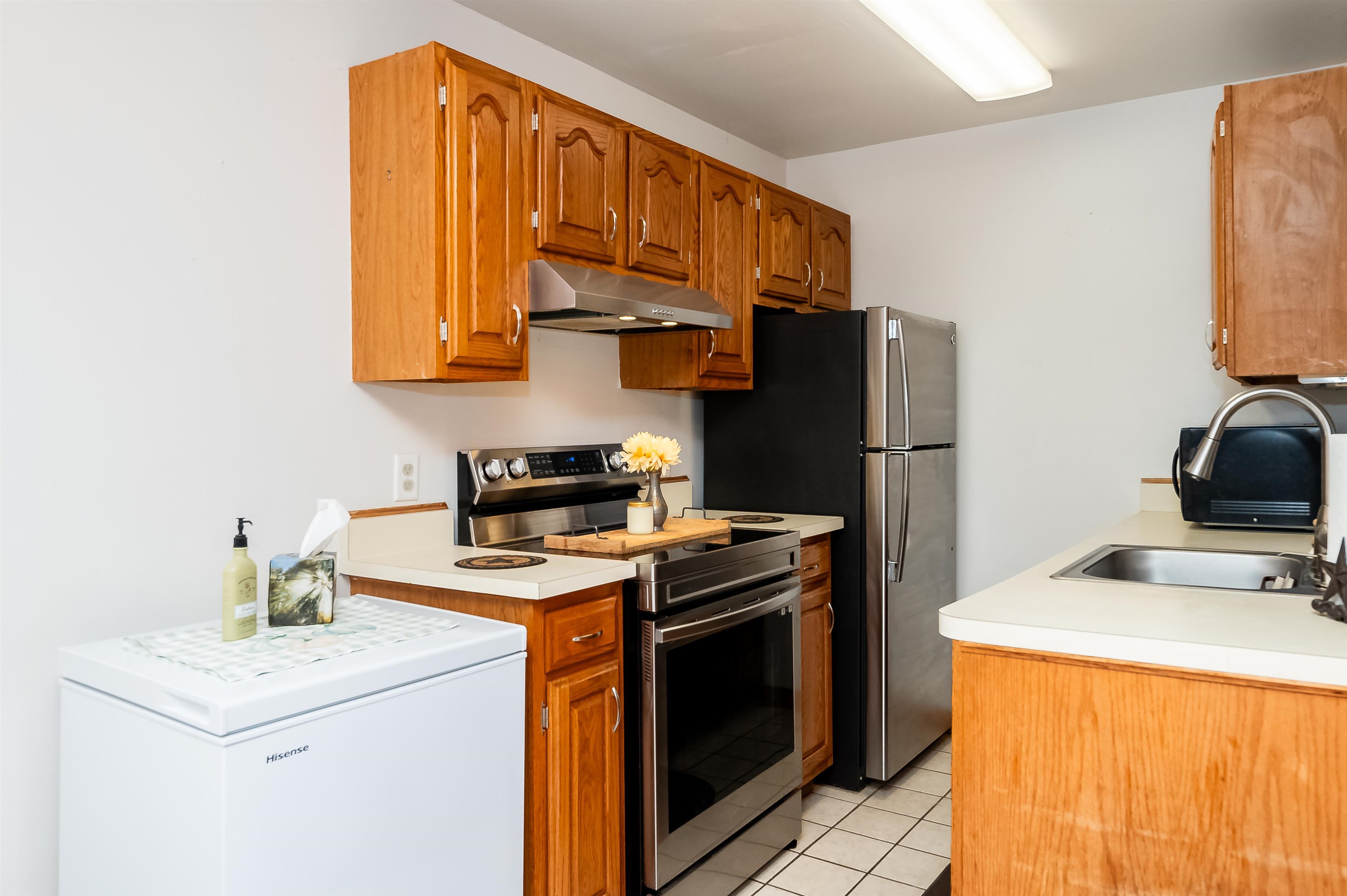 22 Franklin Heights Rochester, NH 03867 - Photo 13 of 34