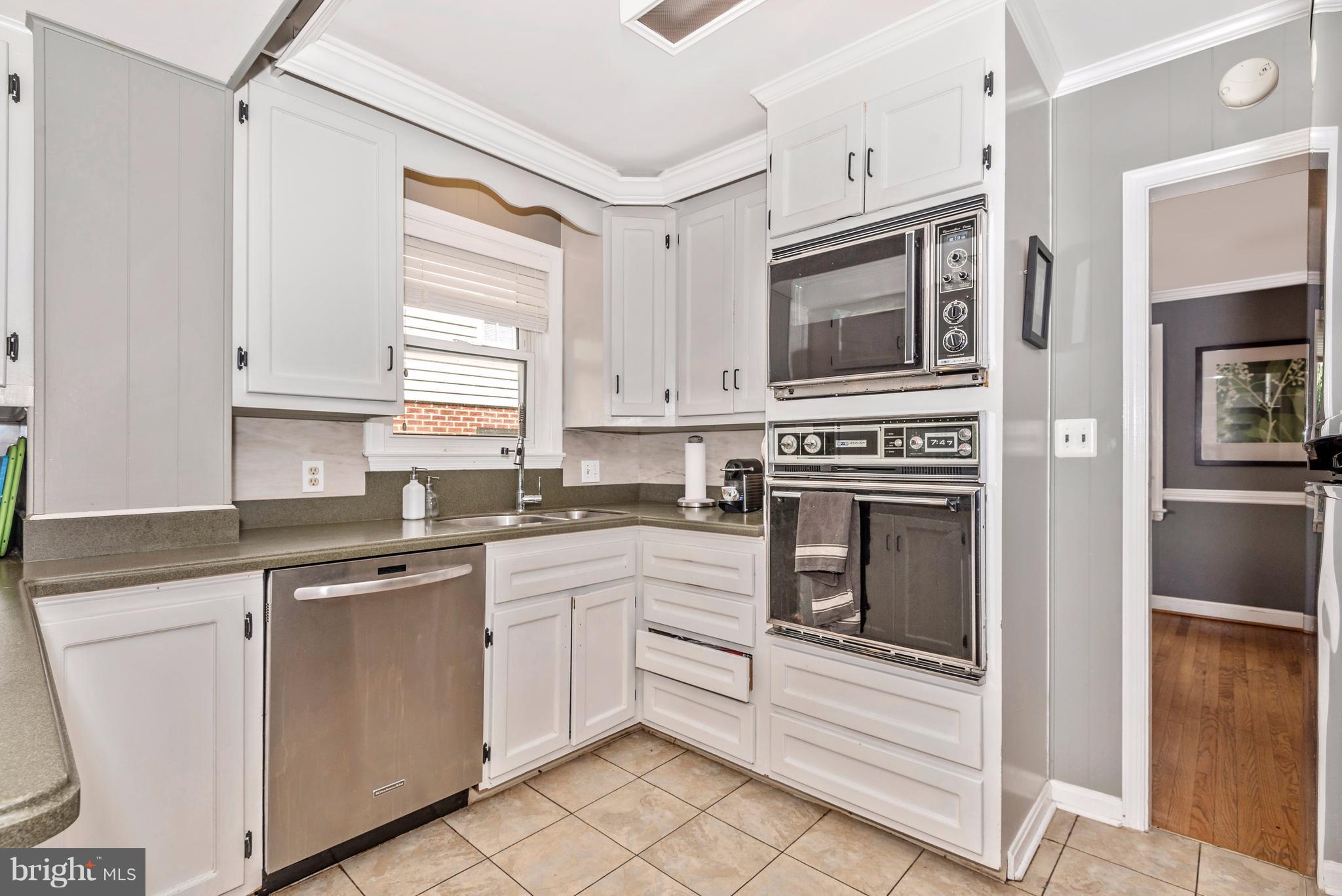 9216 Glenville Road Silver Spring, MD 20901 - Photo 10 of 24 Kitchen