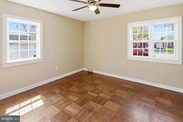 $300,000 | 210 Bacon Avenue, New Castle, DE 19720