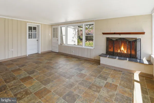 $300,000 | 210 Bacon Avenue, New Castle, DE 19720