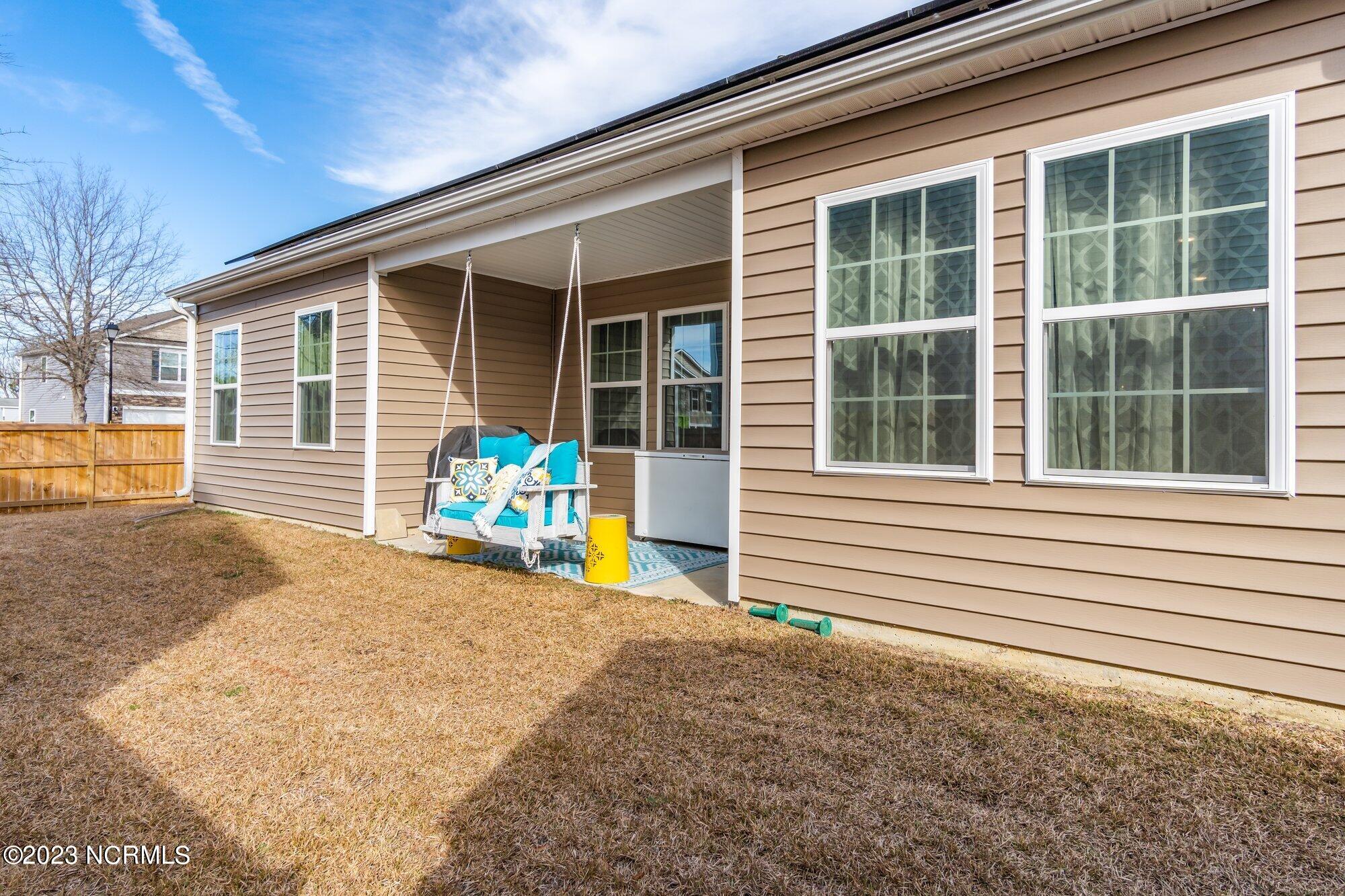 527 Dakota Road New Bern, NC 28560 - Photo 36 of 38 527 Dakota Ave-39