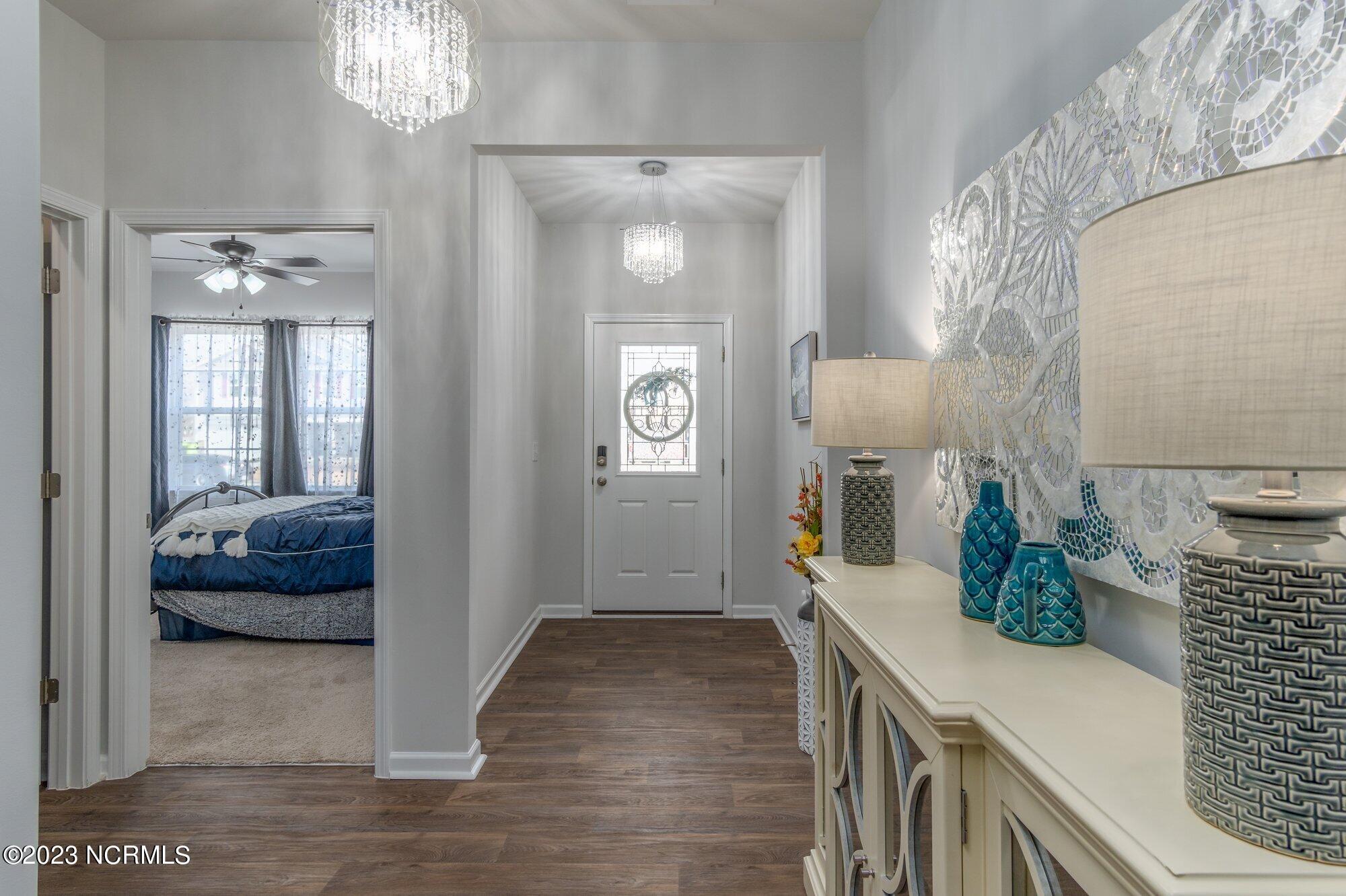 527 Dakota Ave-9