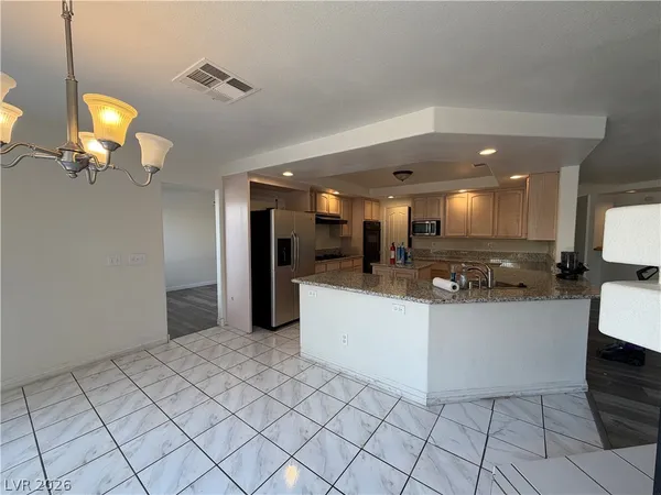 $3,050 | 2706 Chokecherry Avenue, Henderson, NV 89074