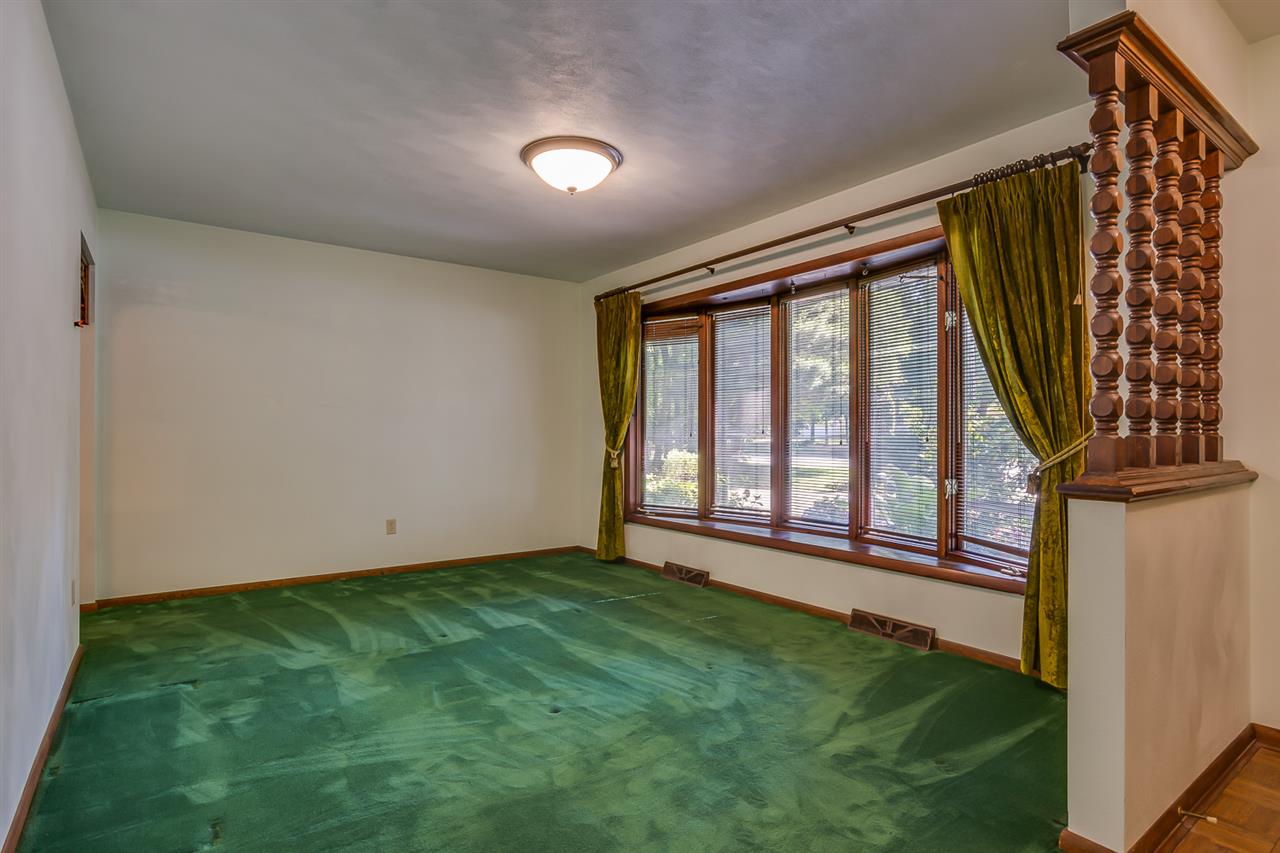 55523 Bittersweet Road Mishawaka, IN 46545 - Photo 6 of 35 Gallery Image 6