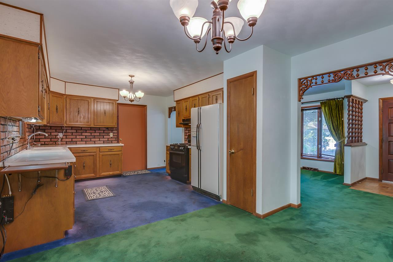 55523 Bittersweet Road Mishawaka, IN 46545 - Photo 7 of 35 Gallery Image 7