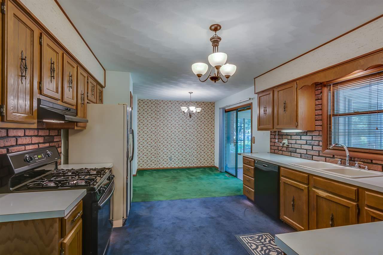 55523 Bittersweet Road Mishawaka, IN 46545 - Photo 10 of 35 Gallery Image 10