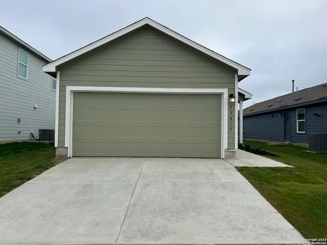 $1,495 | 13819 Llama Place, San Antonio, TX 78252