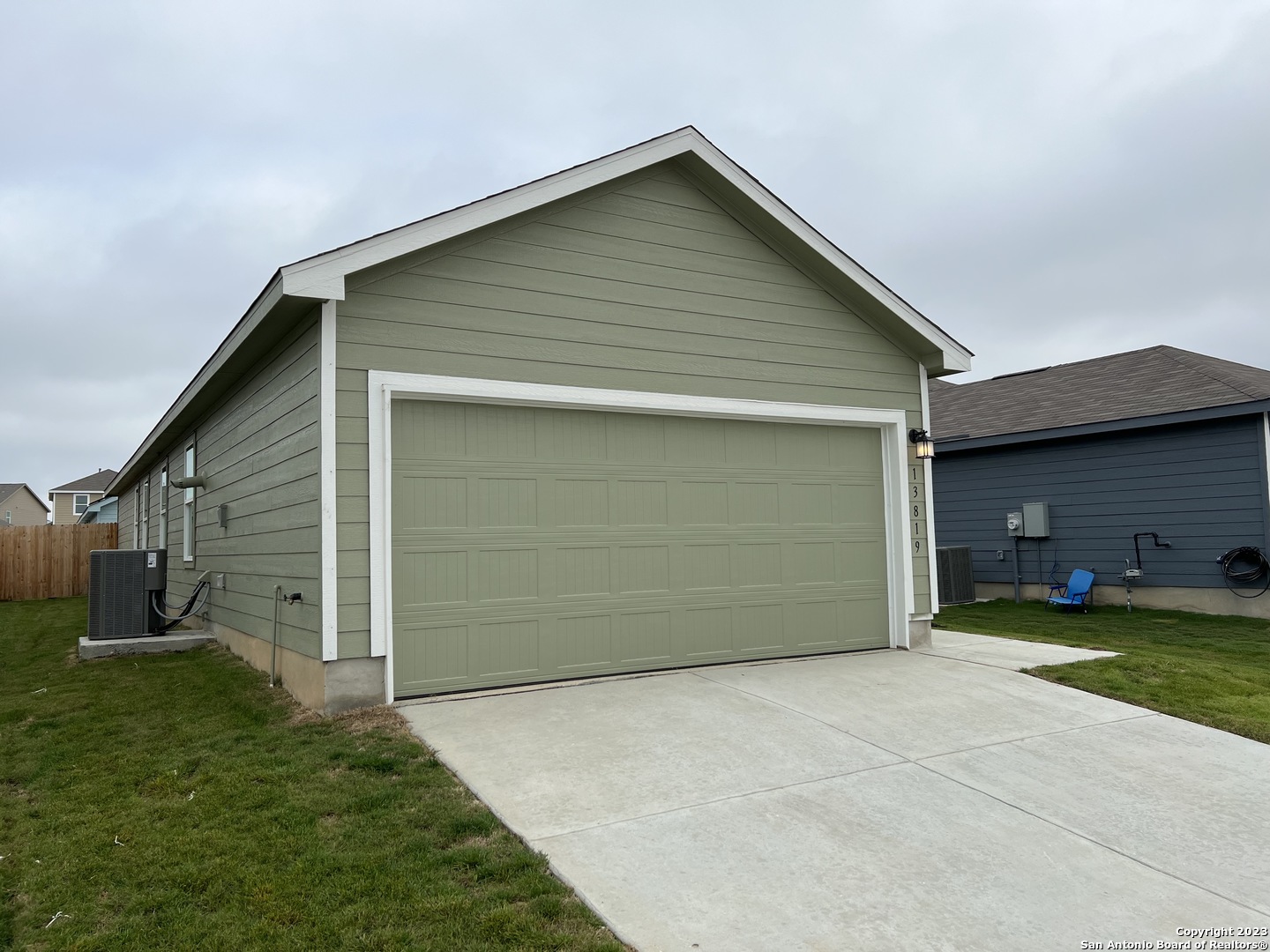 13819 Llama Place San Antonio, TX 78252 - Photo 4 of 37 front view of a house with a yard