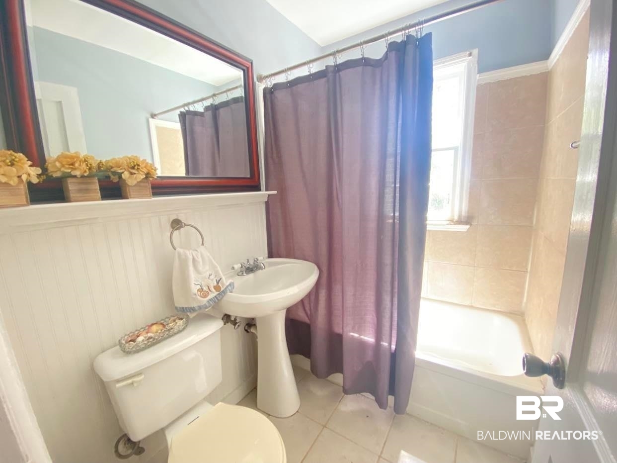 157 Pinehill Drive Mobile, AL 36606 - Photo 17 of 20