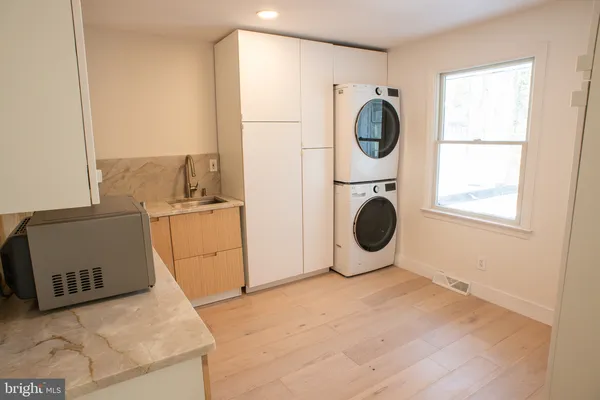 a close view of washer and dryer
