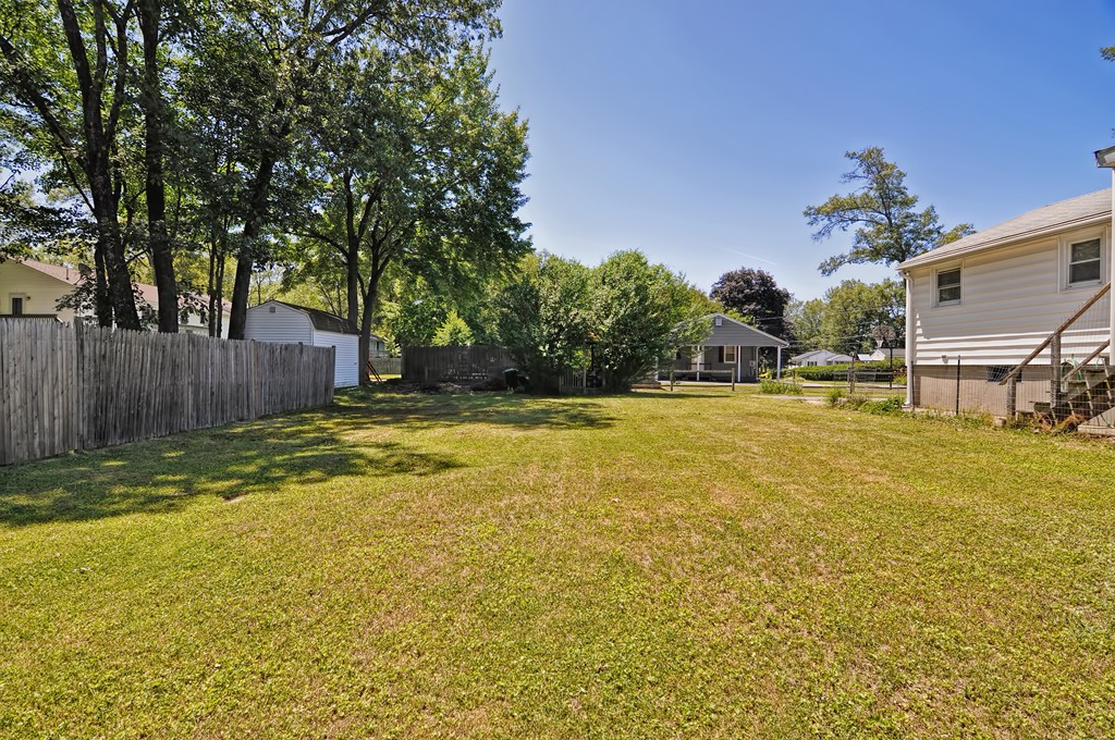 82 Woodruff Road Clinton, MA 01510 - Photo 23 of 25 Gallery Image 23