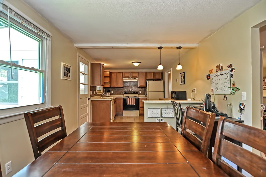 82 Woodruff Road Clinton, MA 01510 - Photo 8 of 25 Gallery Image 8